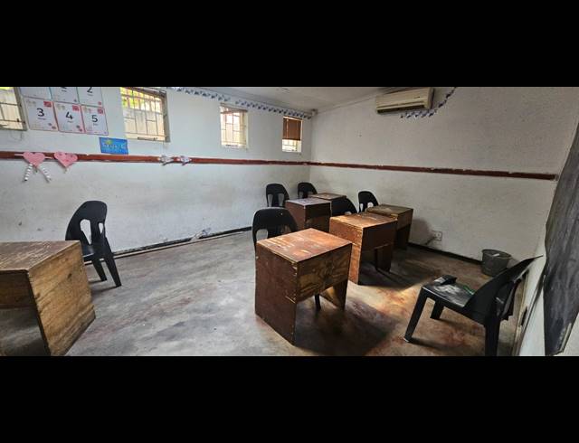 934M² BUSINESS FOR SALE IN RUSTENBURG CENTRAL